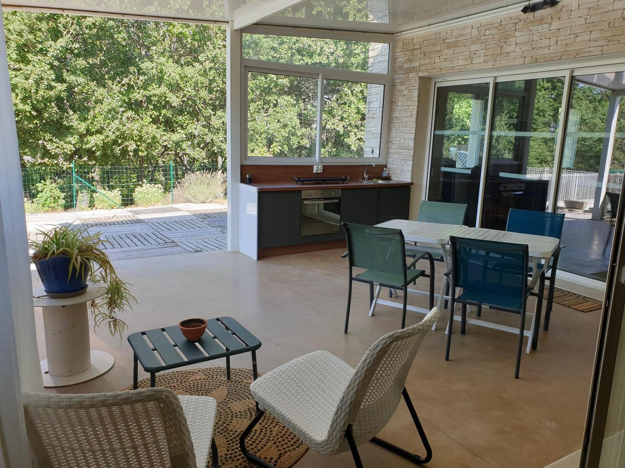 Le Clos Du Grand Chene - Gites 4 Etoiles - Saint-Marcel-d'Ardeche Bilik gambar