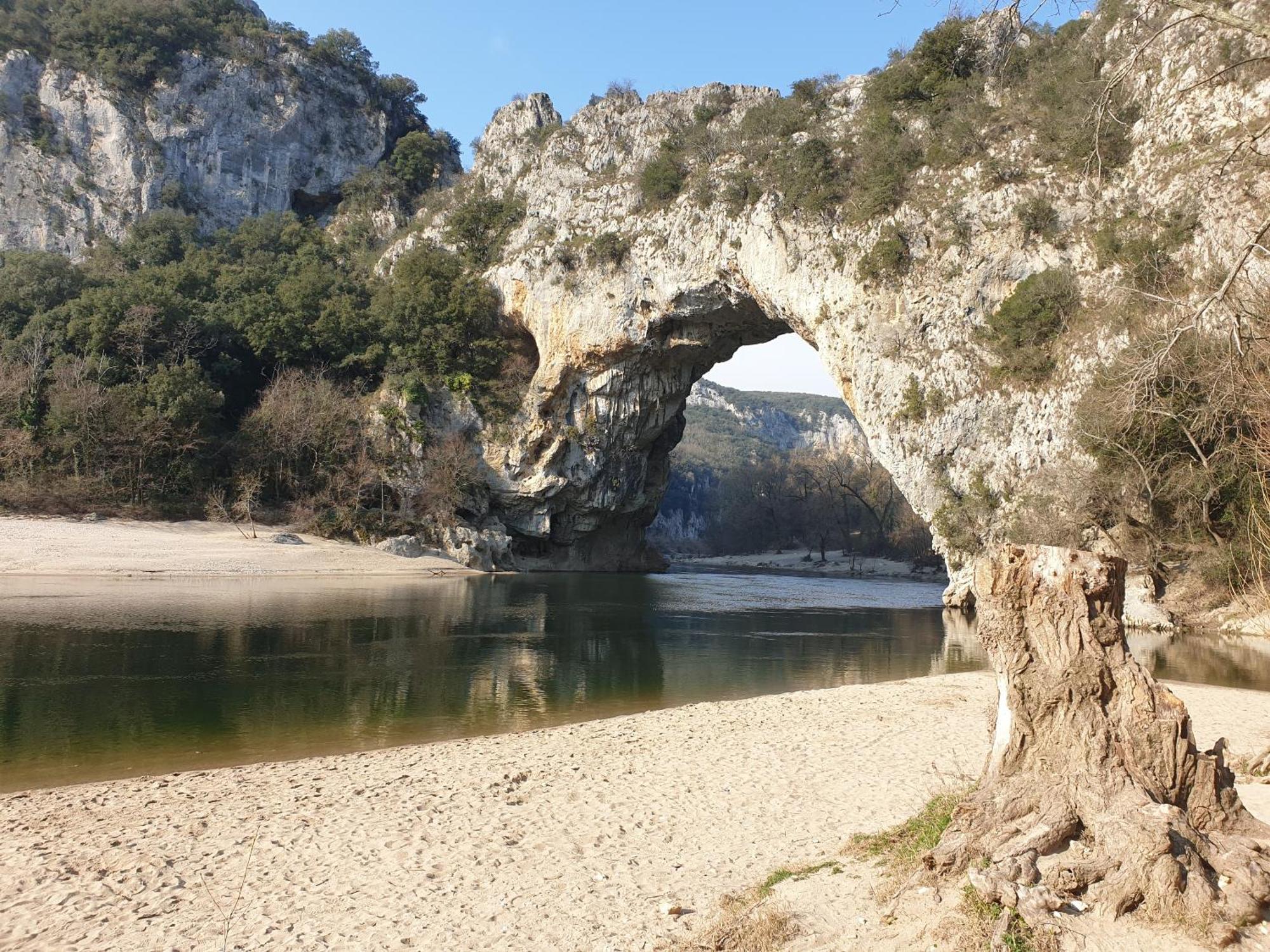 Le Clos Du Grand Chene - Gites 4 Etoiles - Saint-Marcel-d'Ardeche Luaran gambar