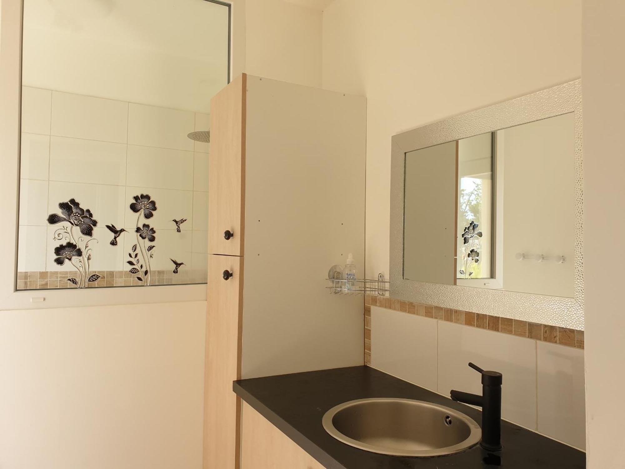 Le Clos Du Grand Chene - Gites 4 Etoiles - Saint-Marcel-d'Ardeche Bilik gambar